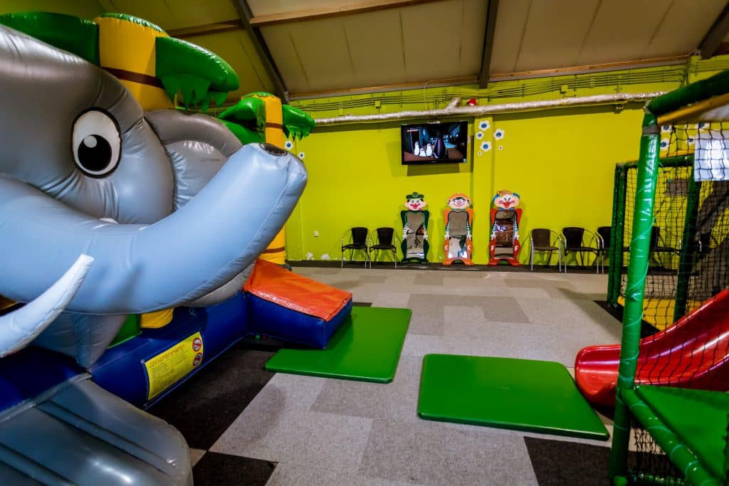 binnenspeeltuin vakantiepark